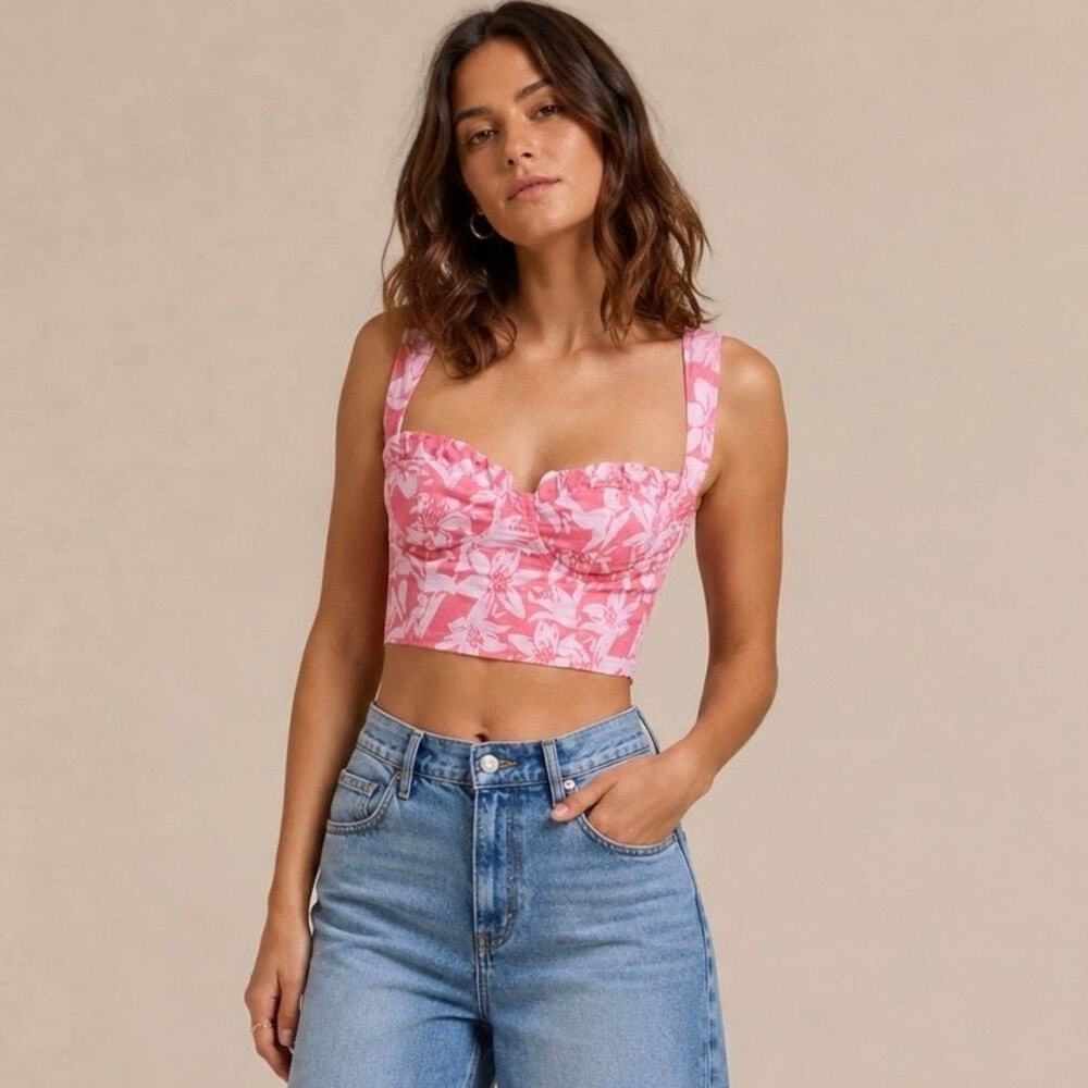 Charlie Holiday Anthropologie size 10 Pink Floral Tropical Crop Top XL